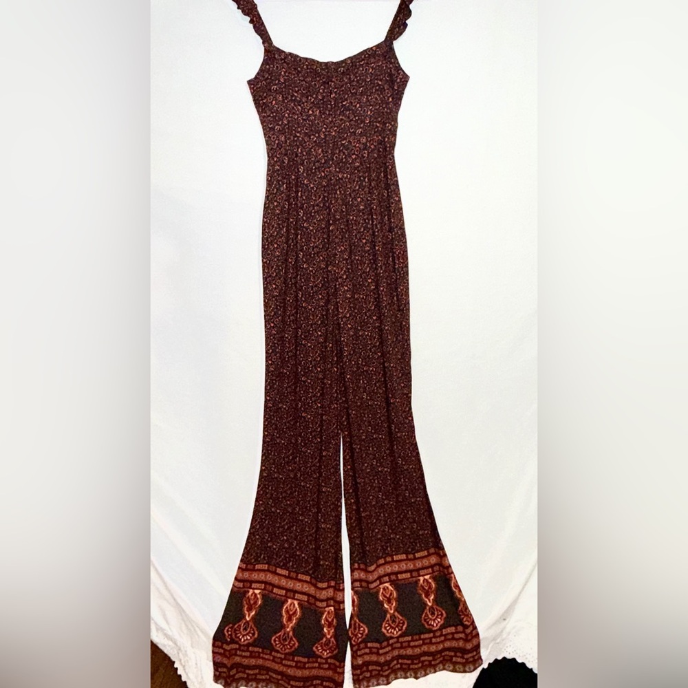 Olivaceous Black and Red Floral wide leg Jumpsuit NWT Size Small